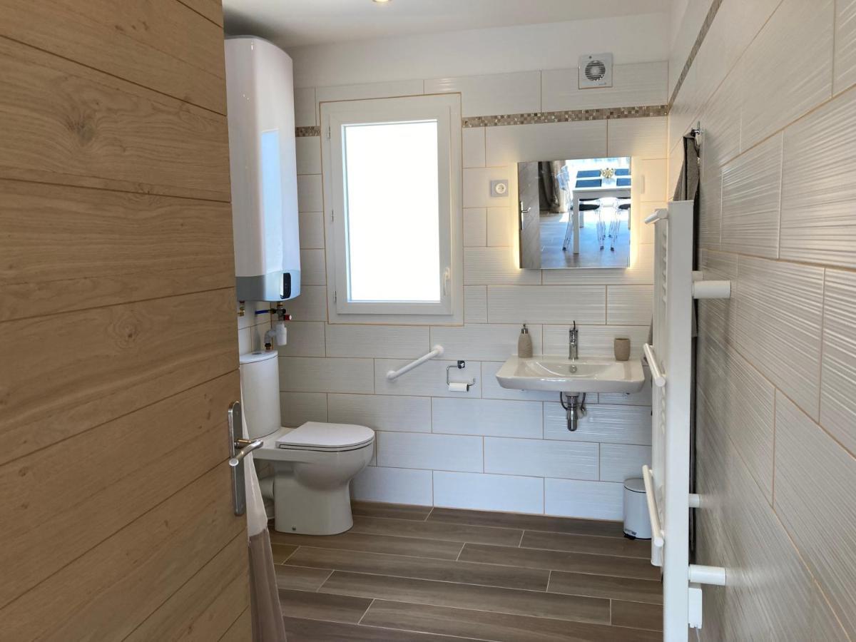 Villa Celina Accessible Pmr Санари-сюр-Мер Екстериор снимка